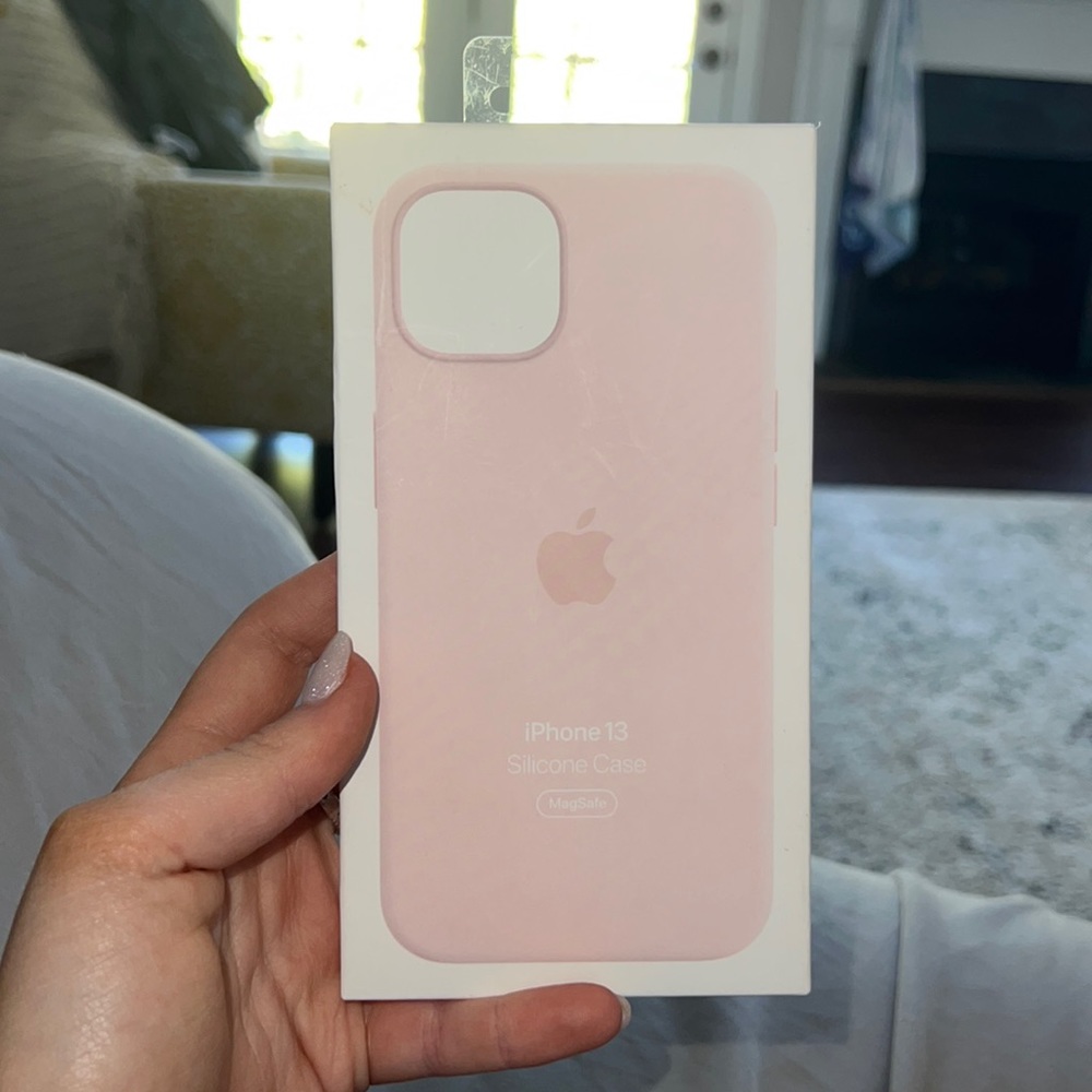 iPhone 13 case apple